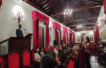 The Ambassador of India, H.E. Mr. P. K. Ashokbabu, gave a lecture on Alternative Energy in 21st Century India on Friday, 14 June 2024, at the auditorium of the Universidad de Los Andes. 